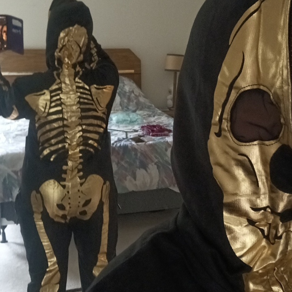 NWT "Tipsy Elves" Gold Metallic Skeleton Hooded Zip Bodysuit Onesie HALLOWEEN - Picture 14 of 14